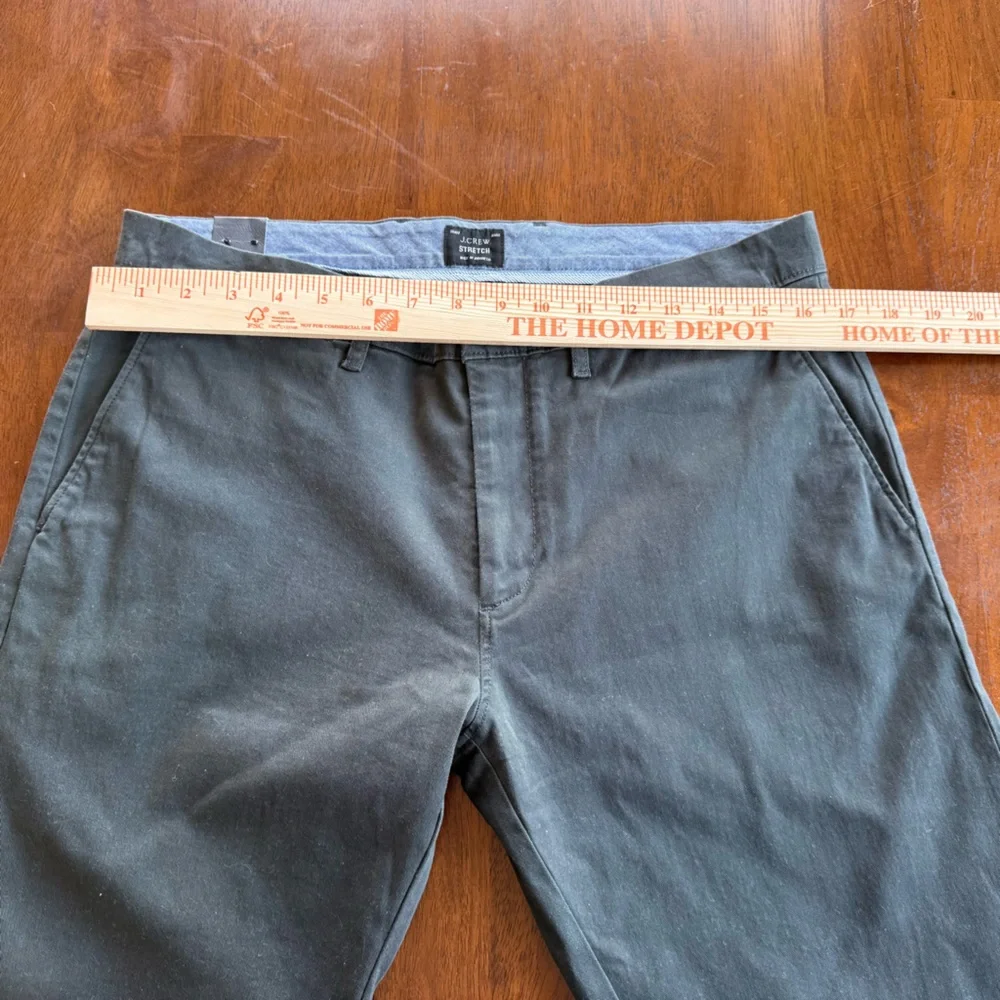 J. Crew Men 484 Slim-Fit Stretch Chino Pants Faded Black Straight Leg 32/34 NWT
